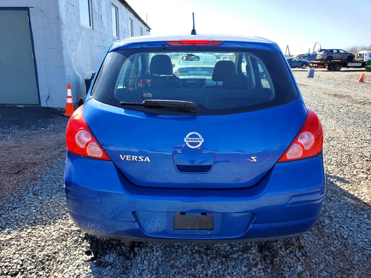 2007 Nissan Versa VIN 3N1BC13E17L412070 photo 6