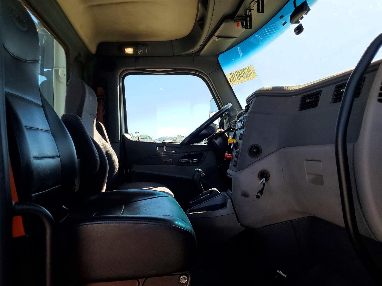 2017 PETERBILT All other VIN 1XPBA48X1HD428614 photo 5