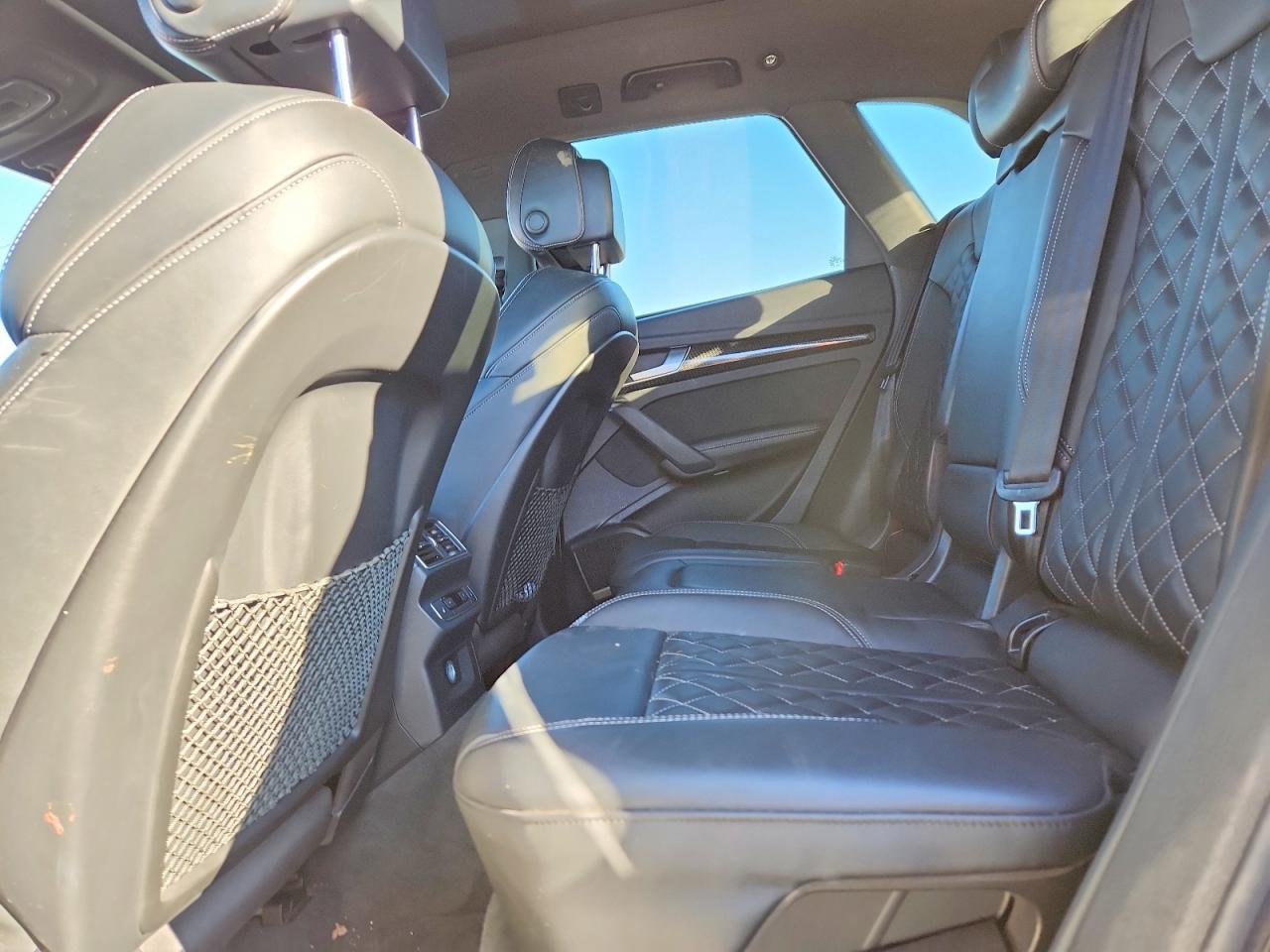 2018 Audi Sq5 VIN WA1C4AFY1J2228139 photo 11