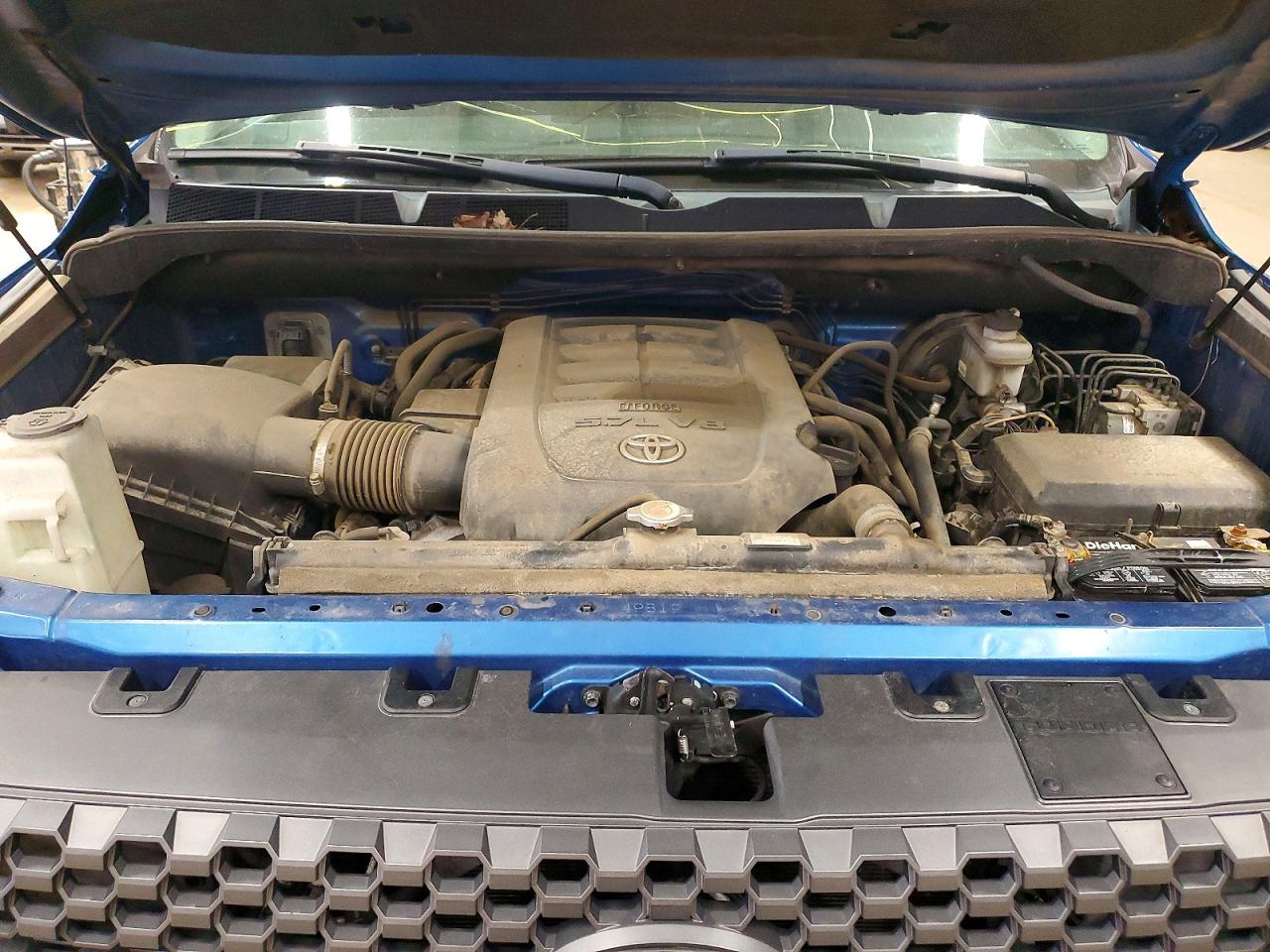 2018 TOYOTA Tundra VIN 5TFUY5F12JX760088 photo 11