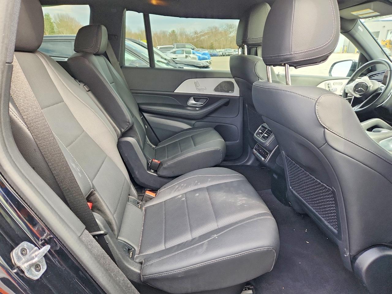 2025 Mercedes-Benz Gls-class VIN 4JGFF5KE1SB417046 photo 11