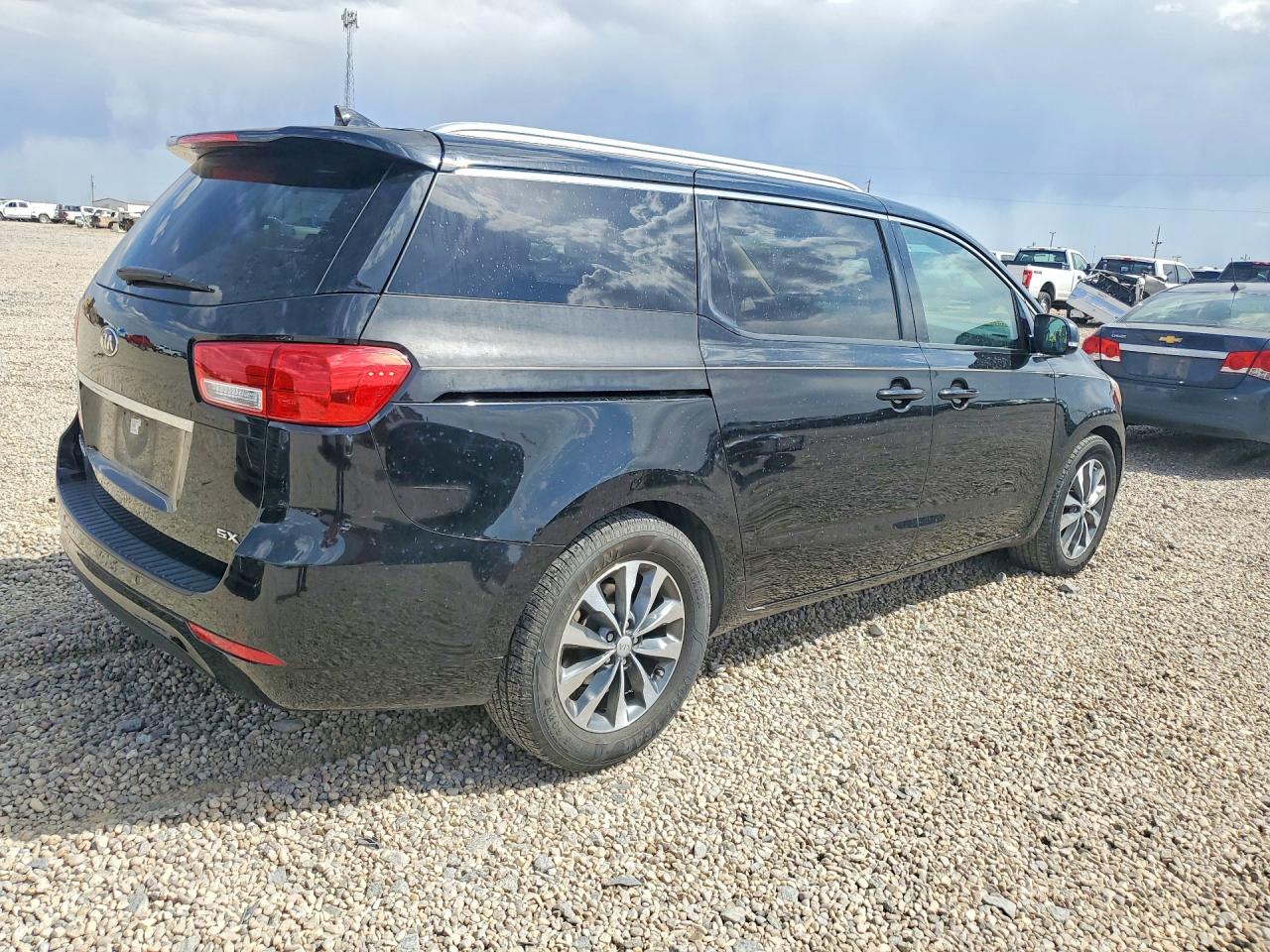 2016 Kia SEDONA VIN KNDMC5C15G6108535 photo 3