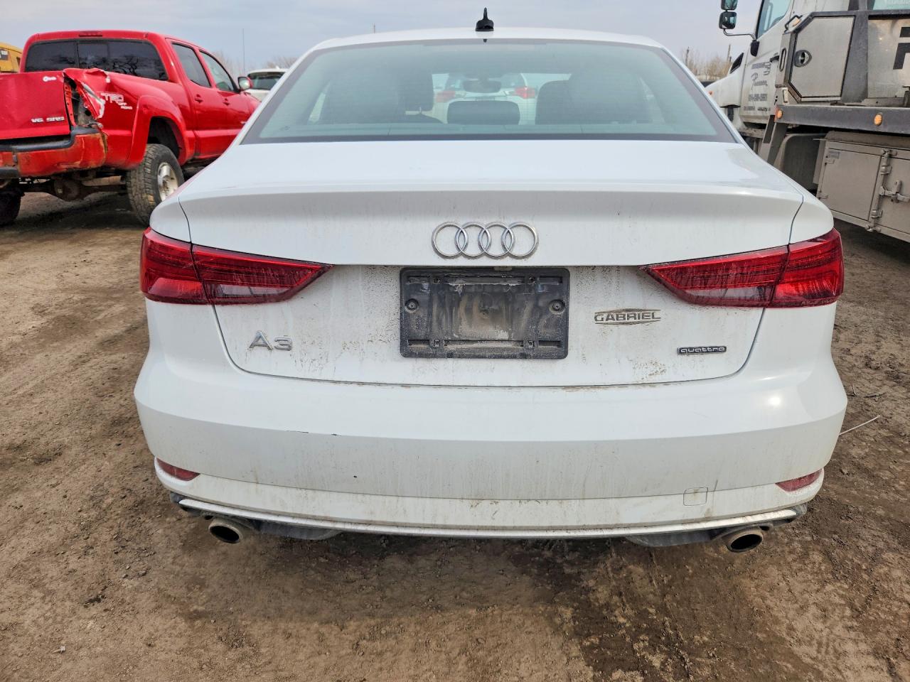 2019 Audi A3 VIN WAUBEGFF1KA083186 photo 6