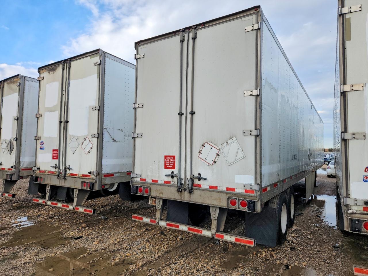 2014 UTIL Dry van tr VIN 1UYVS2532EP766116 photo 4