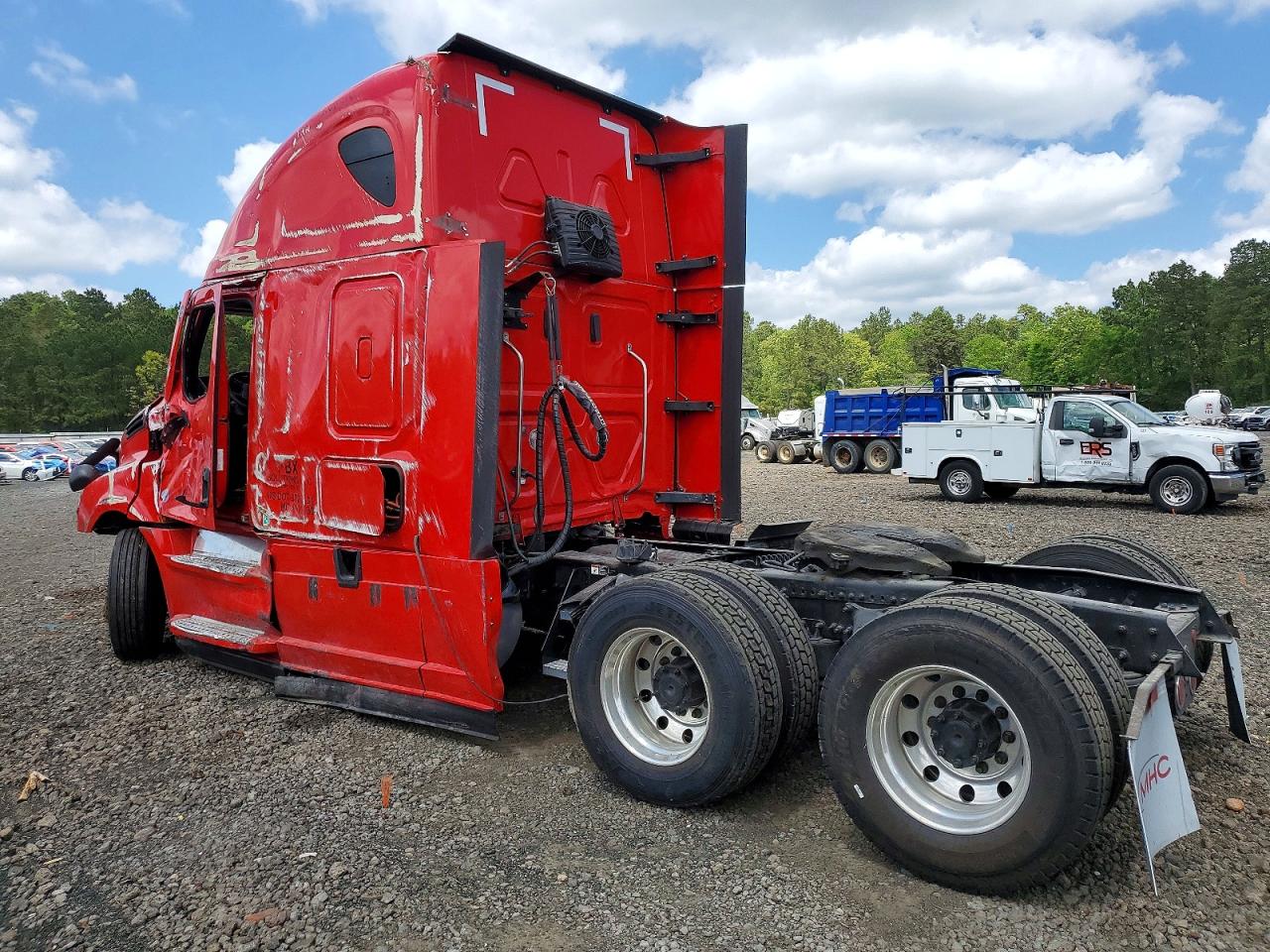 2022 FREIGHTLINER All other VIN 3AKJHHDR5NSMX8065 photo 3