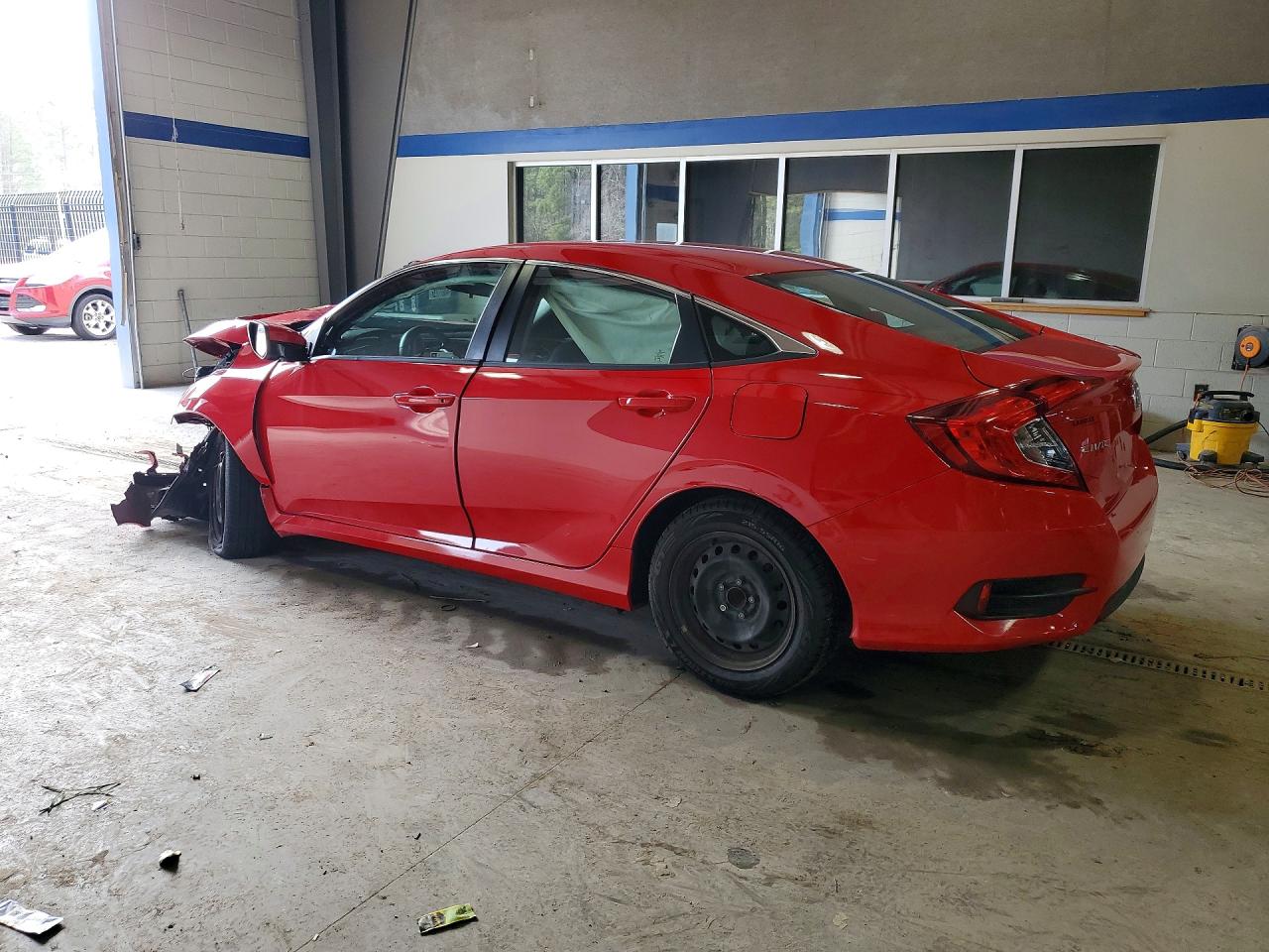 2018 Civic VIN 2HGFC2F5XJH583031 photo 2