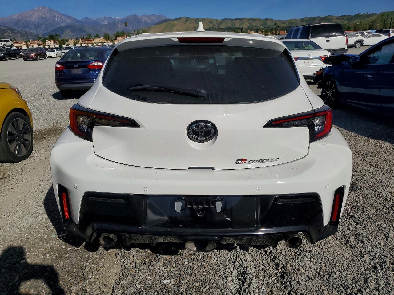 2025 Toyota Gr corolla VIN JTNABAAE5SA021403 photo 6