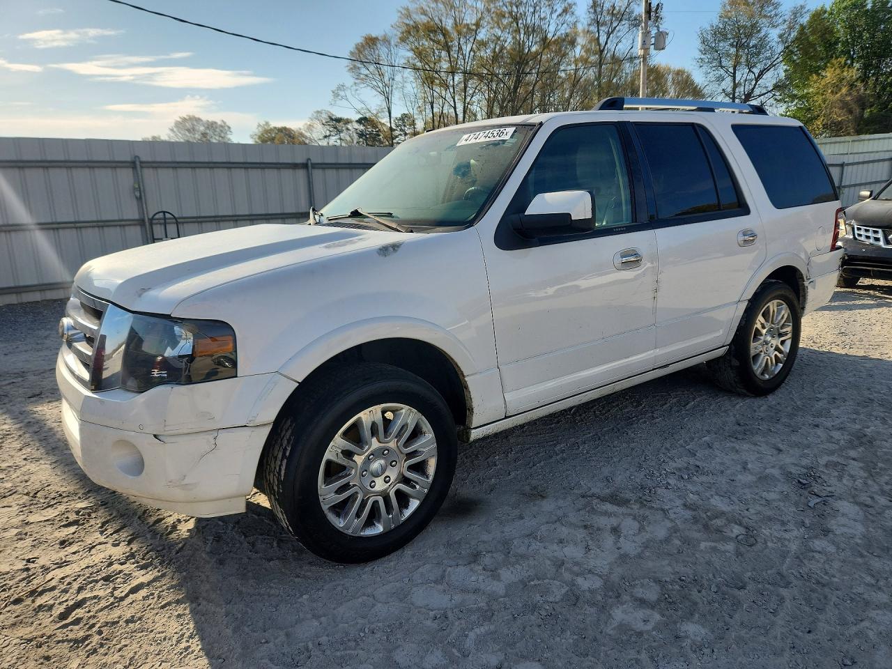 2013 Ford Expedition VIN 1FMJU1K50DEF62928 photo 1