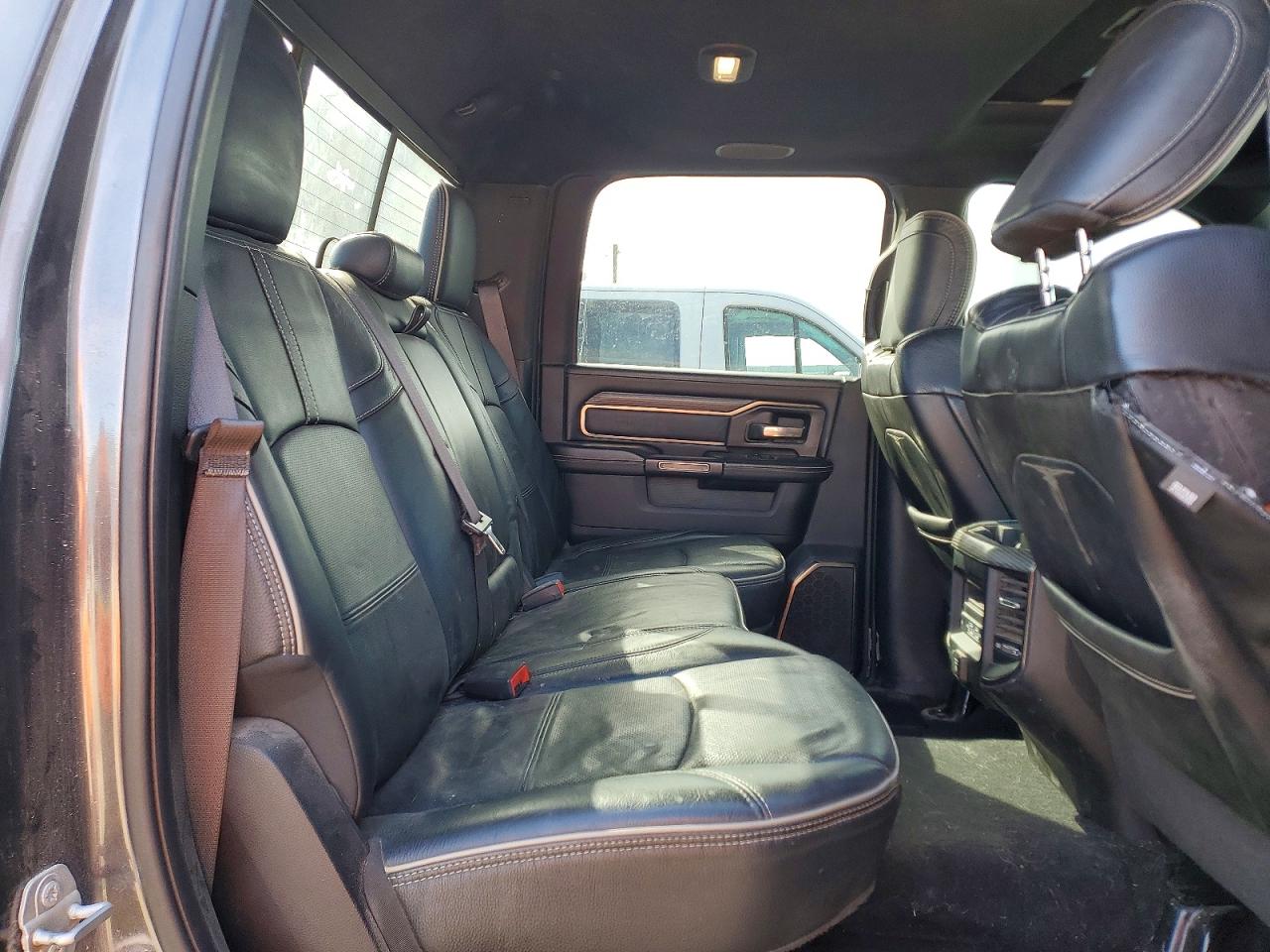 2021 Ram 2500 VIN 3C6UR5SJ5MG540625 photo 10