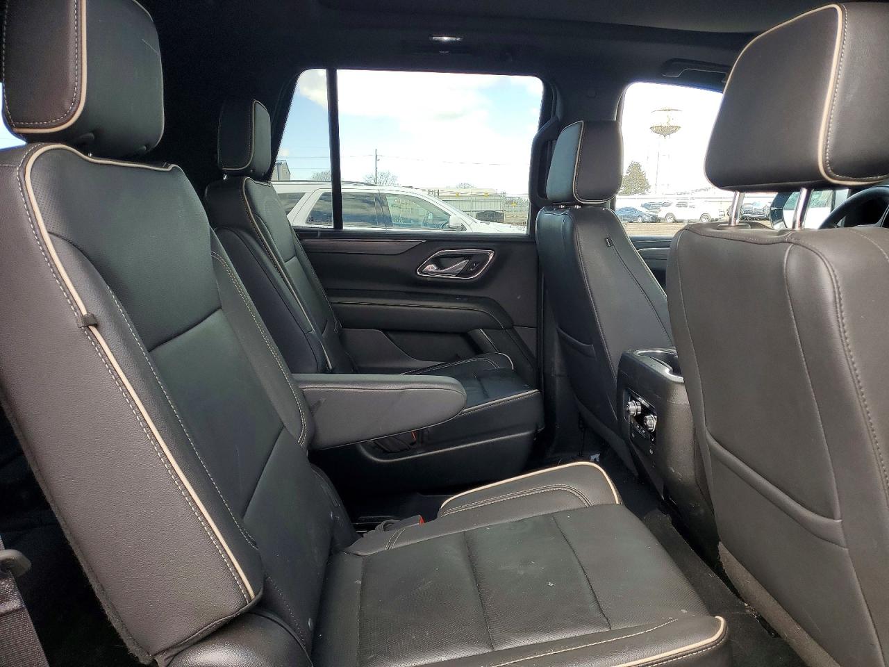 2023 GMC Yukon VIN 1GKS2BKDXPR425802 photo 11