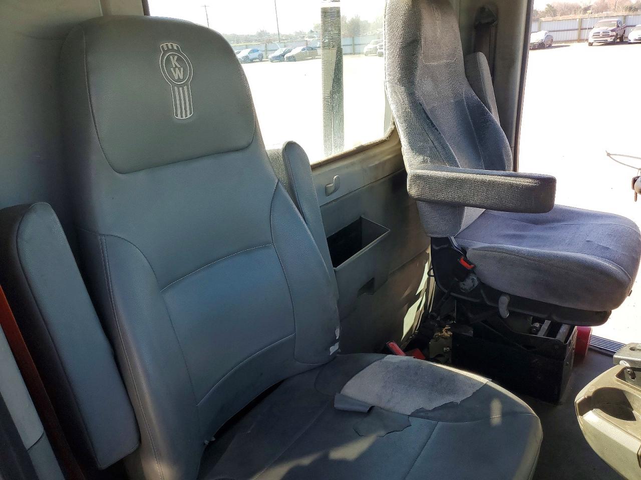 2014 KENWORTH All other VIN 1XKYA48X8EJ402623 photo 6
