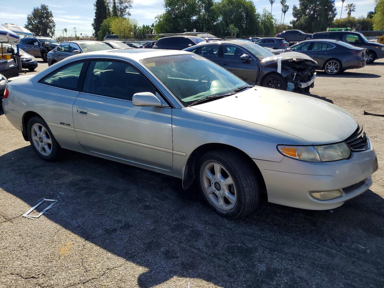 2002 TOYOTA Camry sola VIN 2T1CF22P92C590712 photo 4