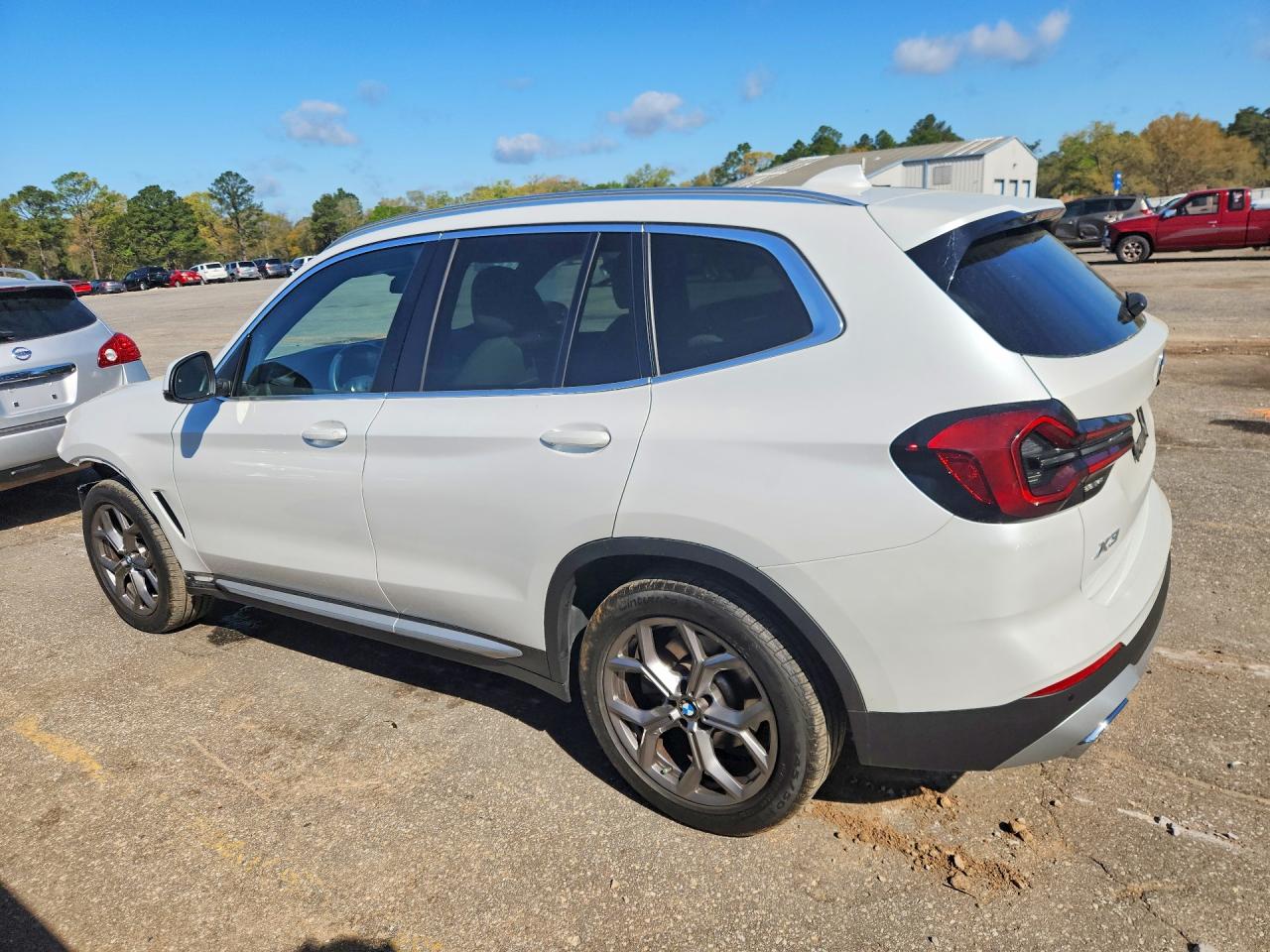 2022 BMW X3 VIN WBX47DP05NN150743 photo 2