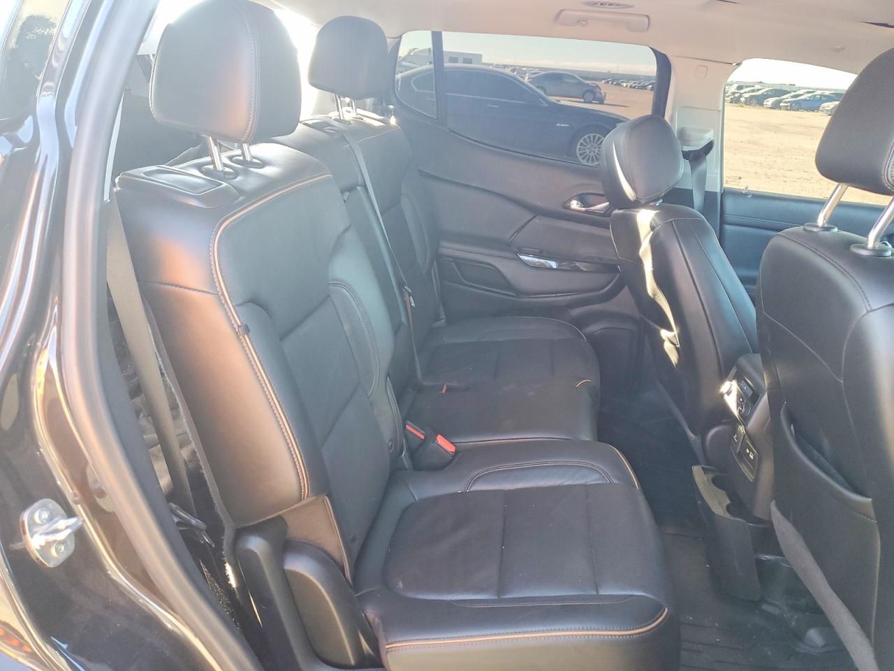 2020 GMC Acadia VIN 1GKKNLLS4LZ131848 photo 10