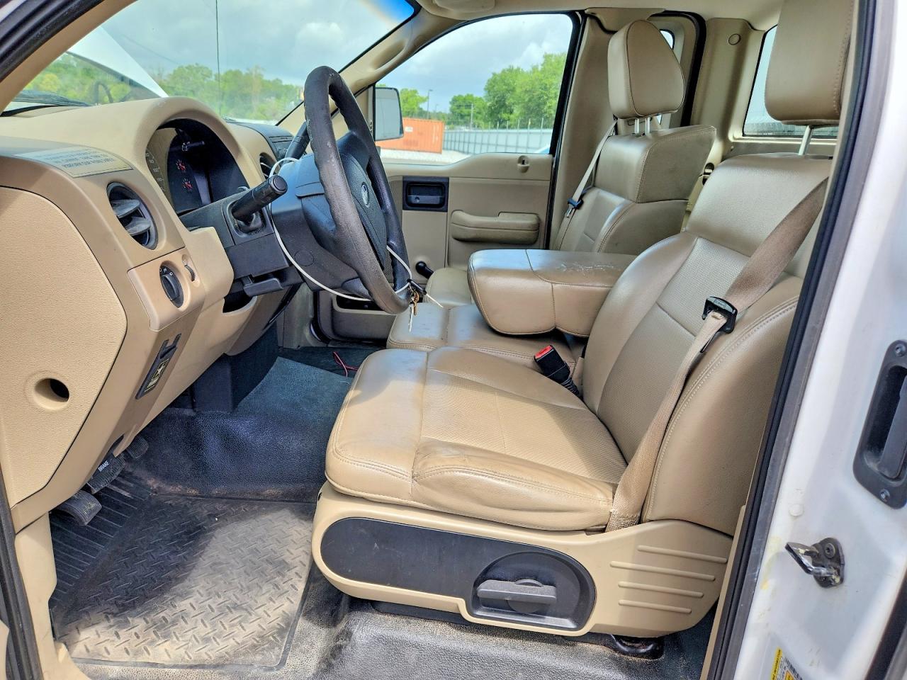 2008 Ford F150 VIN 1FTRF12218KC11105 photo 7