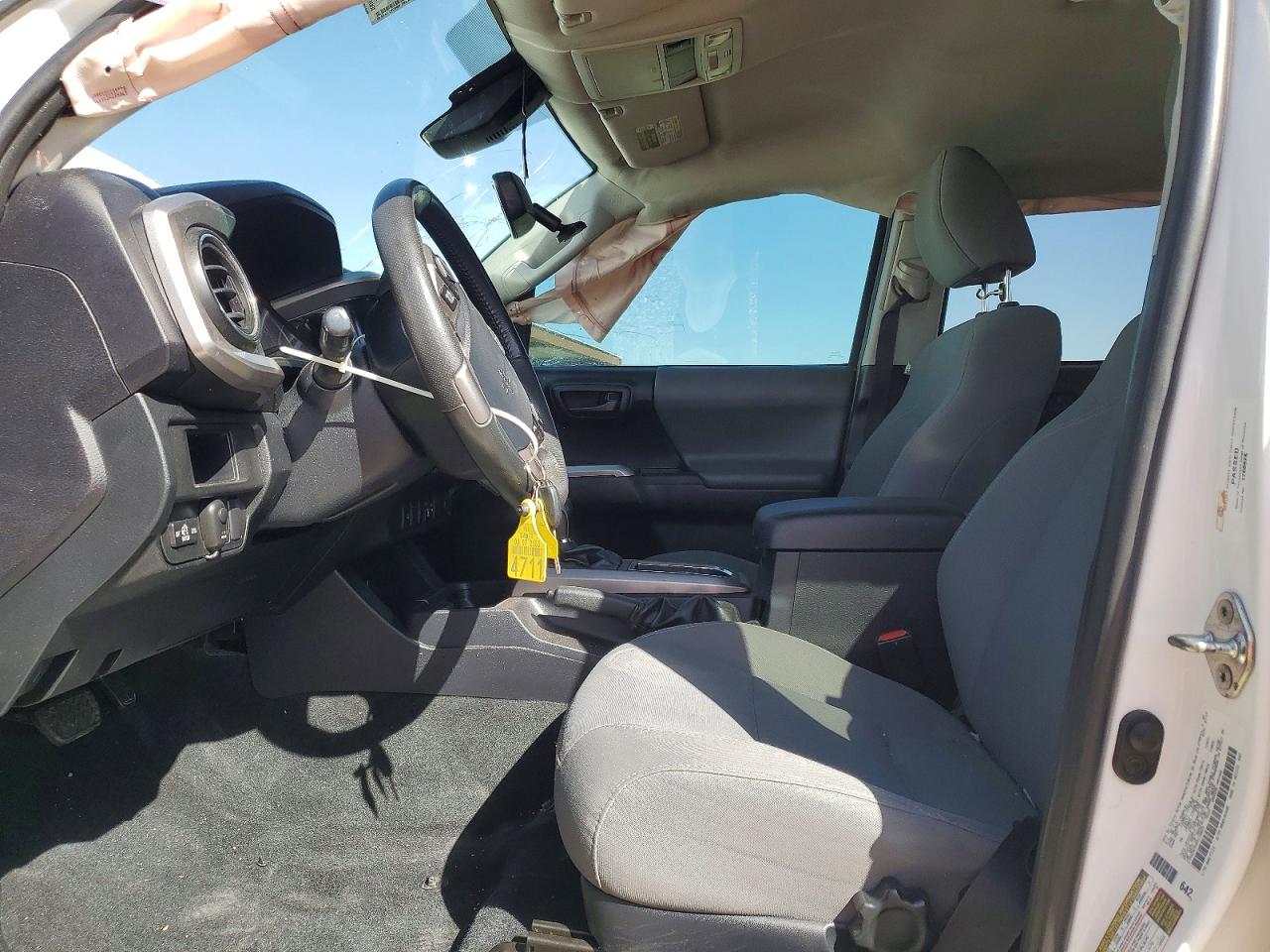 2019 Toyota Tacoma VIN 3TMAZ5CN3KM110829 photo 7