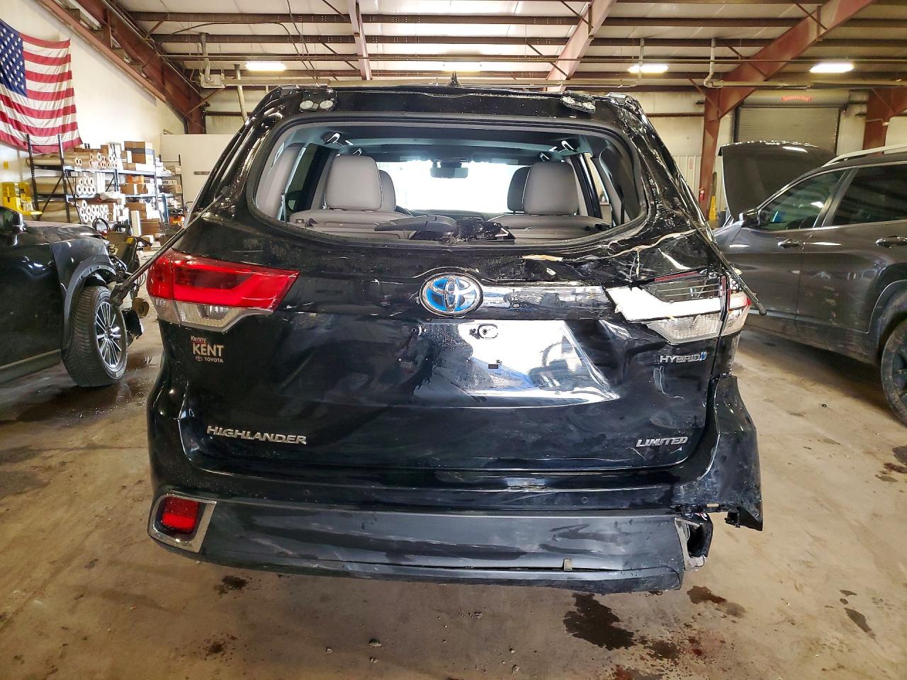 2018 Toyota Highlander VIN 5TDDGRFH3JS052185 photo 6