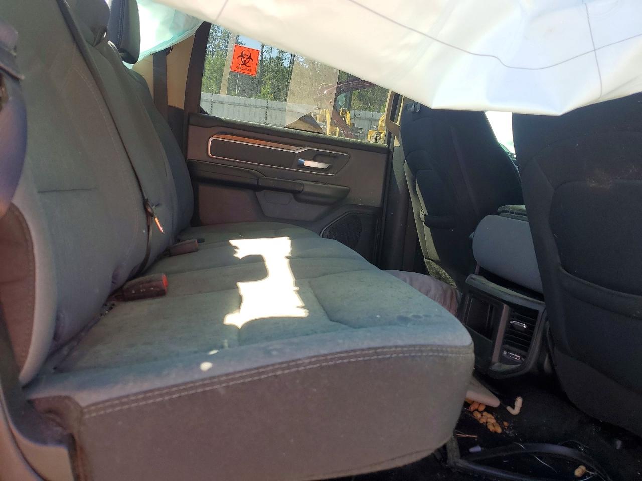 2020 Ram 1500 VIN 1C6SRFFT6LN233446 photo 10