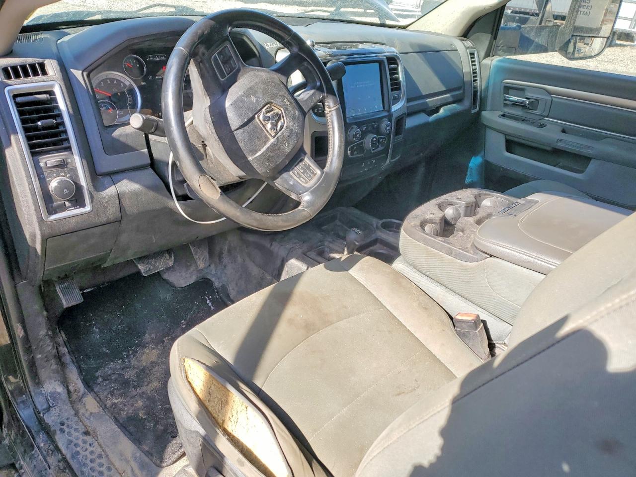 2018 Ram 5500 VIN 3C7WRNDL0JG270492 photo 8