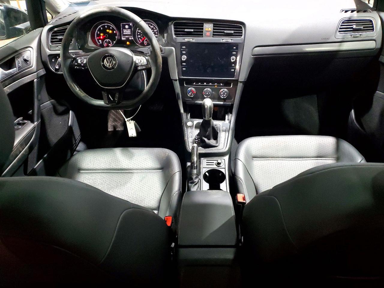 2019 Volkswagen Golf VIN 3VWG57AU7KM030443 photo 8