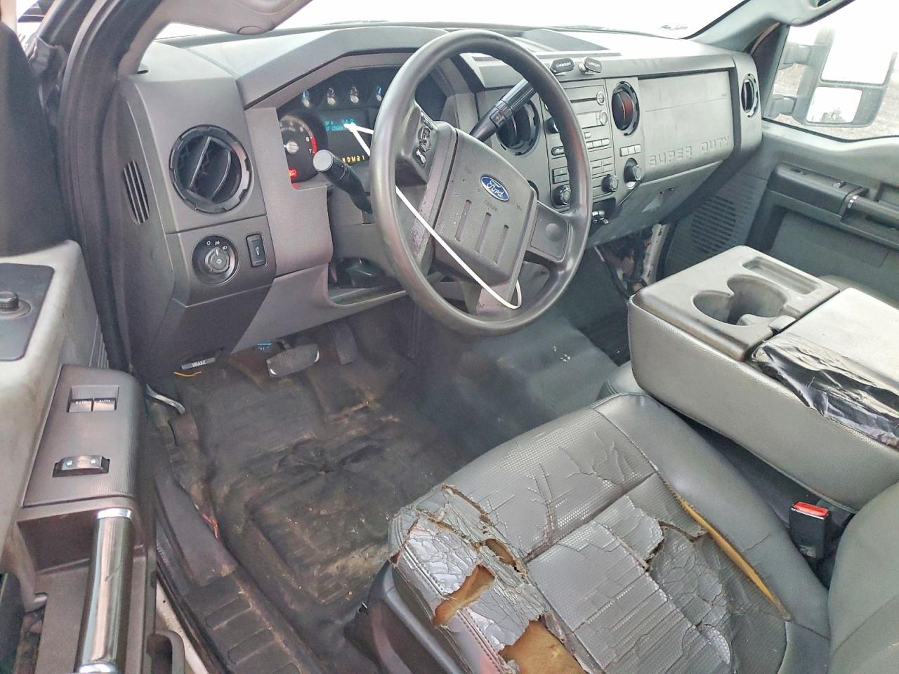 2016 Ford F350 VIN 1FDBF3F64GEB68009 photo 8