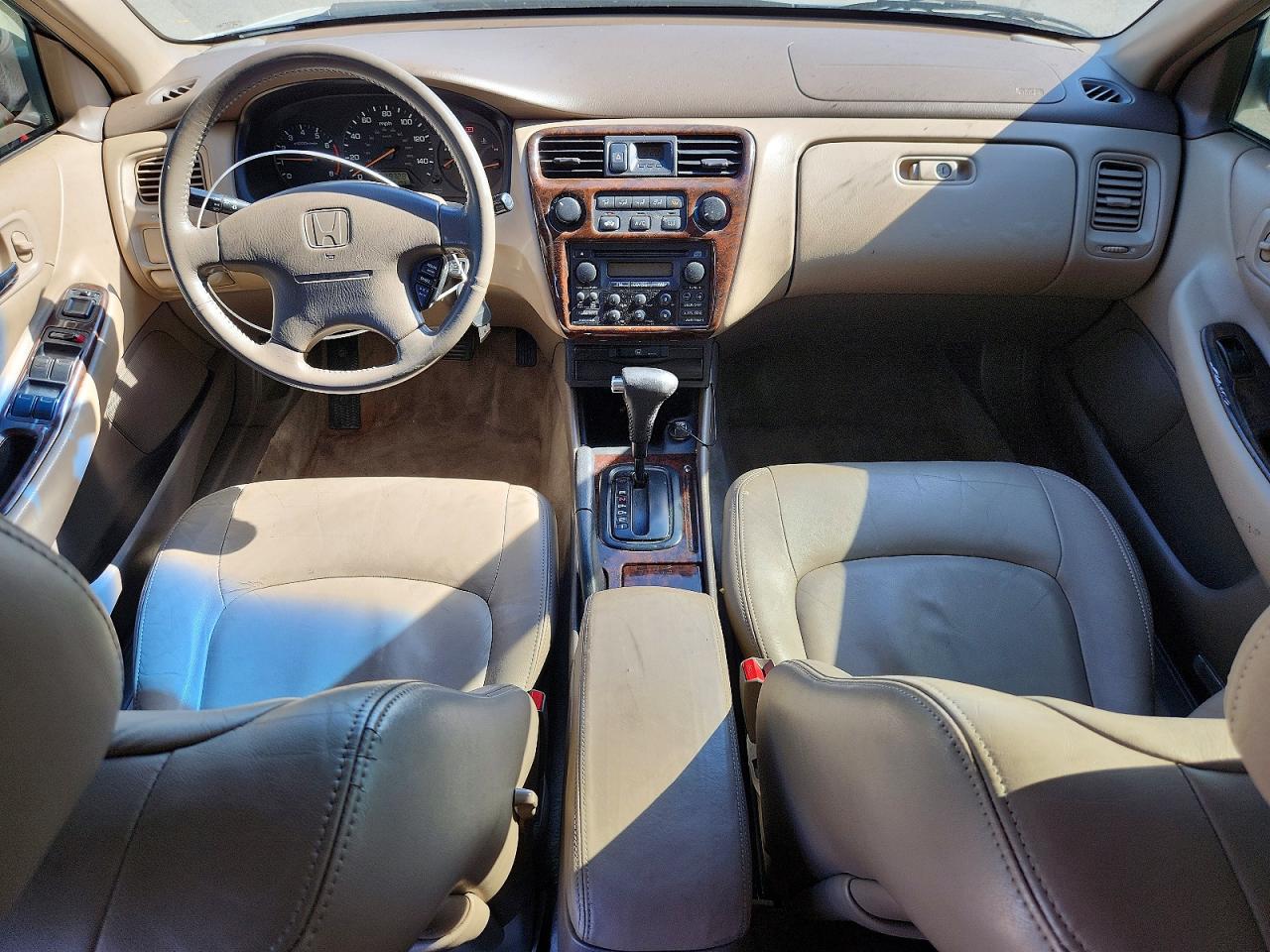 1998 HOND Accord VIN 1HGCG6675WA196151 photo 8