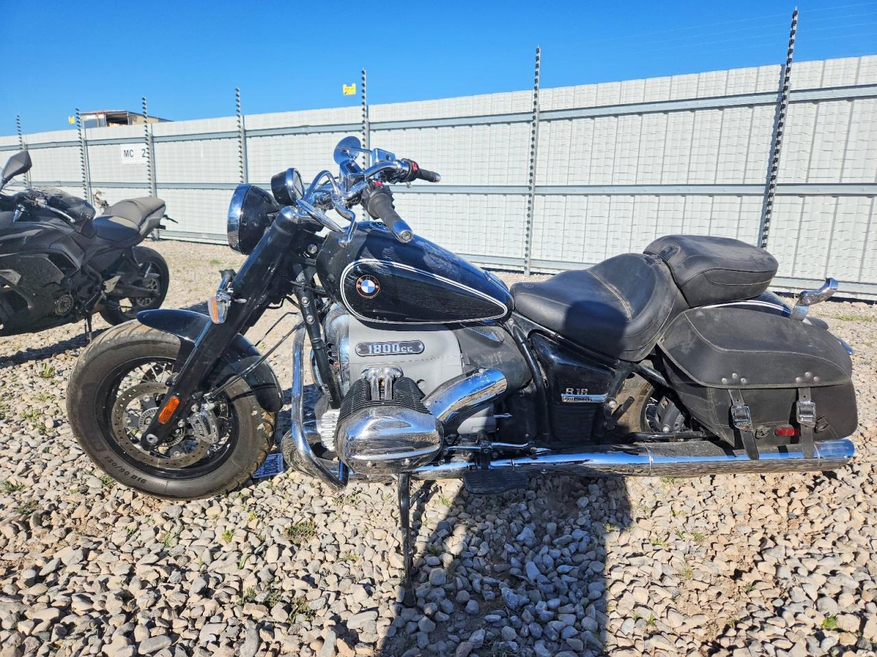 2021 BMW R VIN WB10L2300M6E40981 photo 3