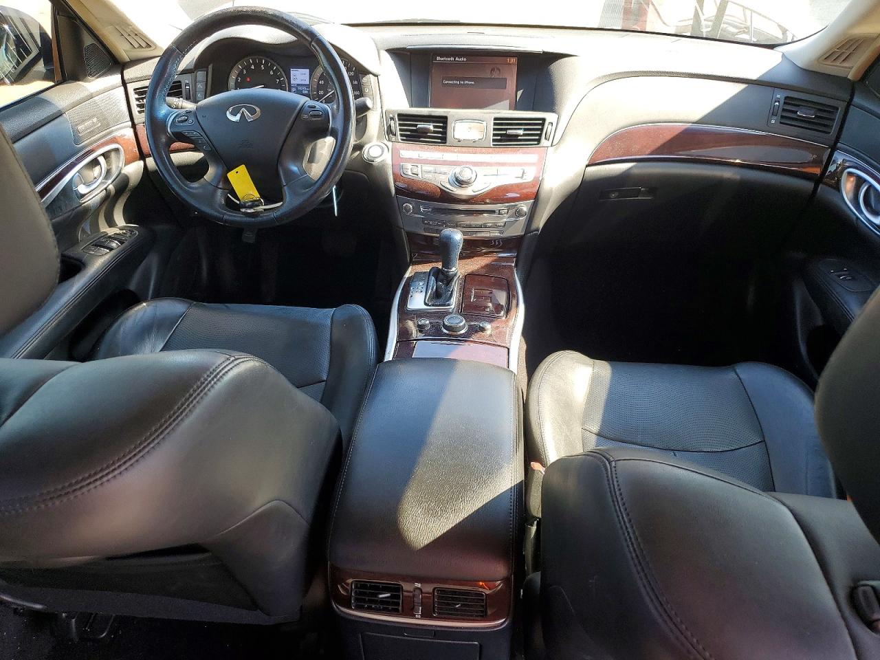 2015 Infiniti Q70 VIN JN1BY1PR7FM832032 photo 8