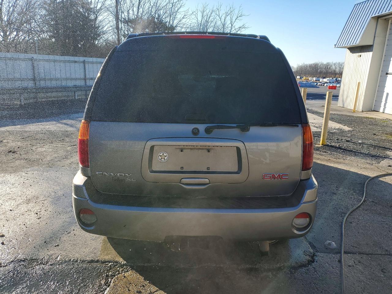 2006 GMC Envoy VIN 1GKET16S966171948 photo 6