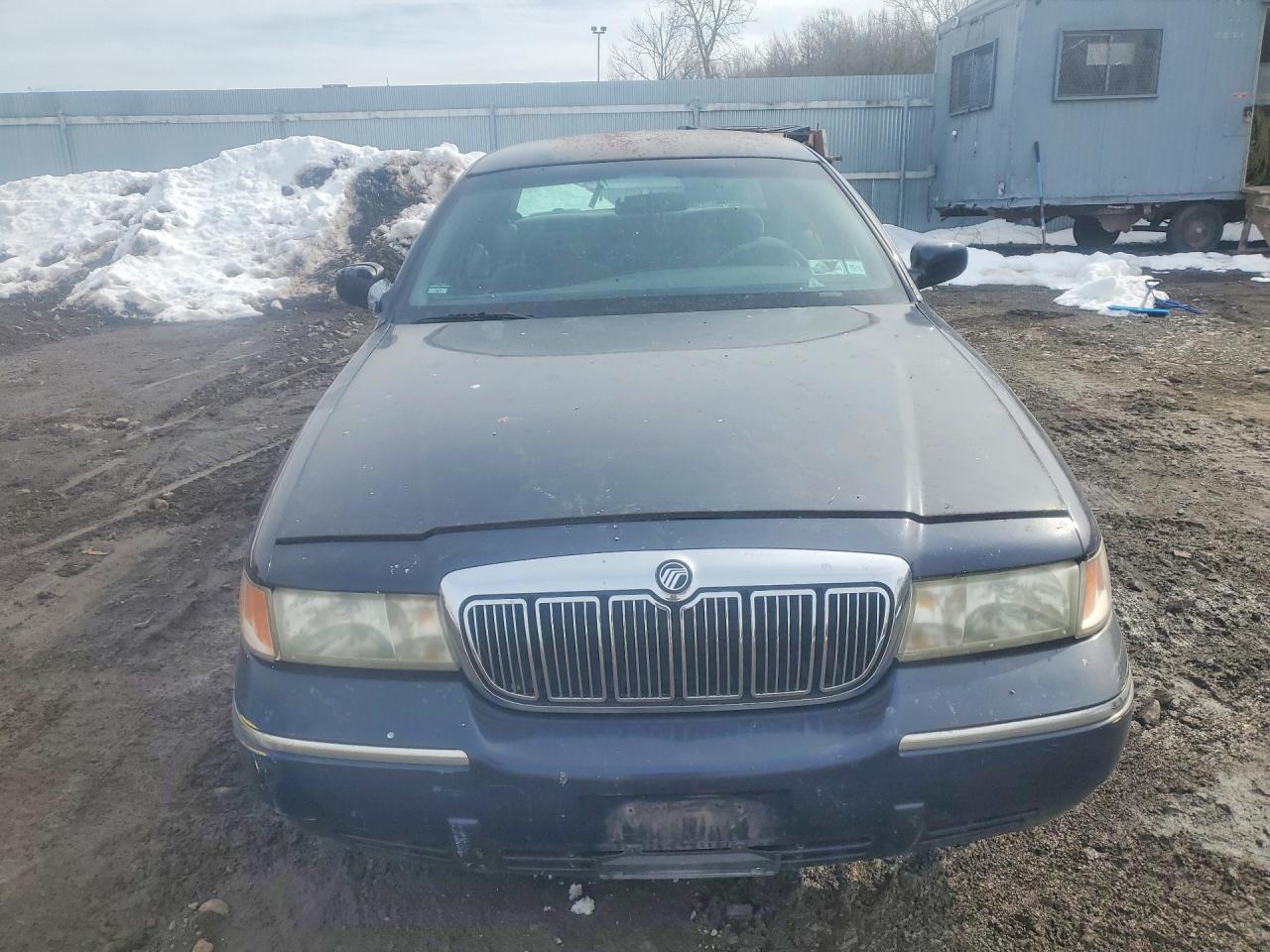 2000 Mercury Grand marquis VIN 2MEFM74W0YX683092 photo 5