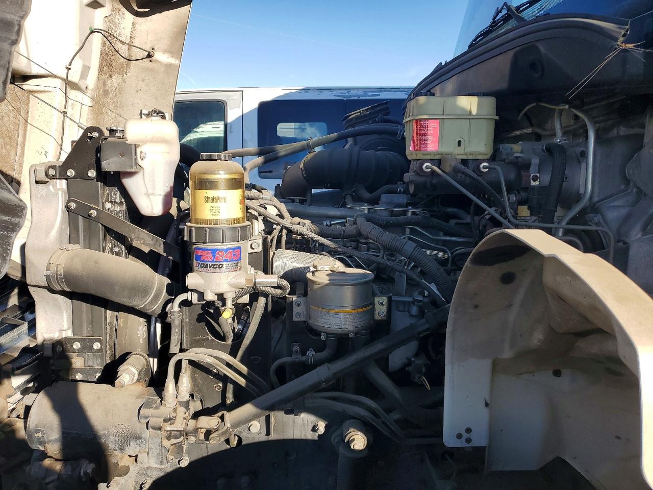2011 HINO All models VIN 5PVNE8JL2B4S50074 photo 11