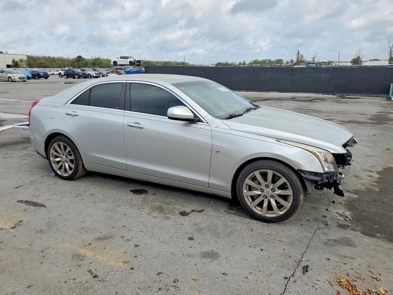 2017 Cadillac Ats VIN 1G6AA5RX3H0155168 photo 4