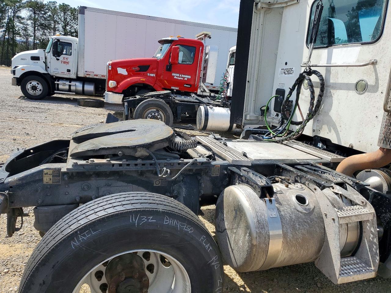 2017 PETERBILT All models VIN 1XPBA48X6HD428835 photo 6
