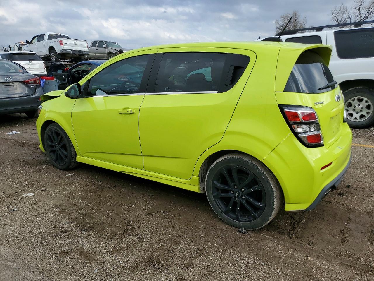 2019 Chevrolet SONIC VIN 1G1JF6SB8K4103837 photo 2