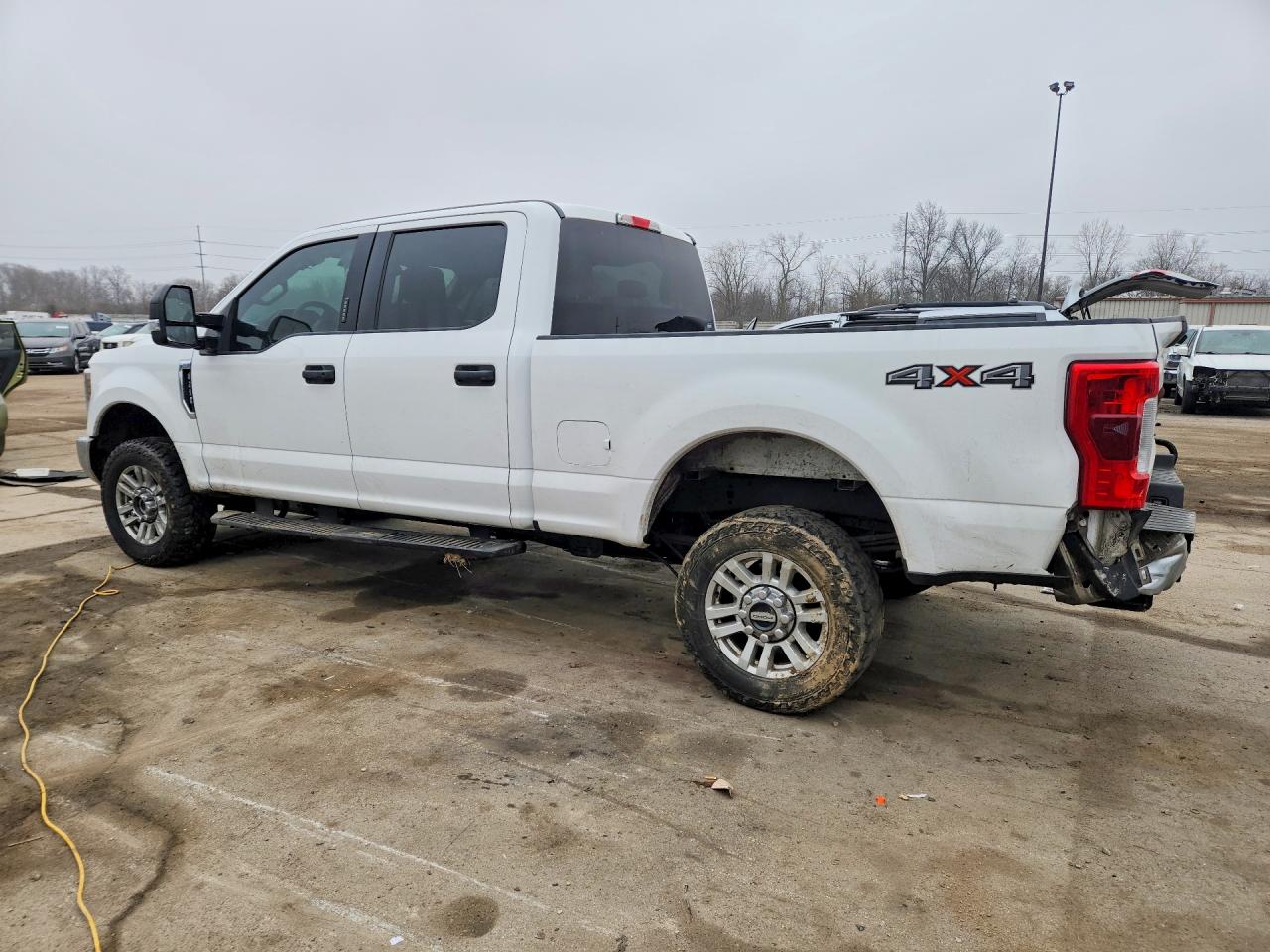 2018 Ford F250 VIN 1FT7W2B64JEB74684 photo 2