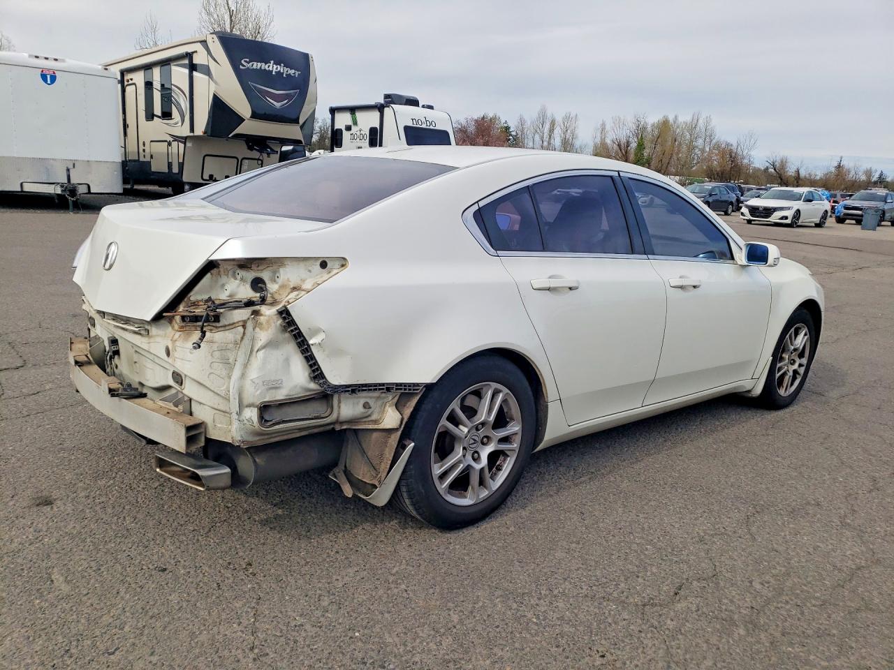 2011 Acura Tl VIN 19UUA8F27BA003255 photo 3