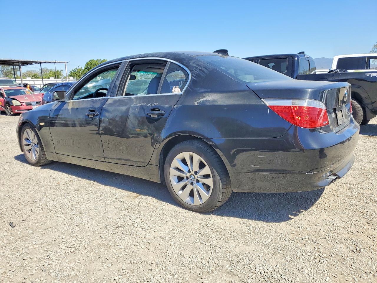 2006 BMW 5 series VIN WBANE73516CM41941 photo 2
