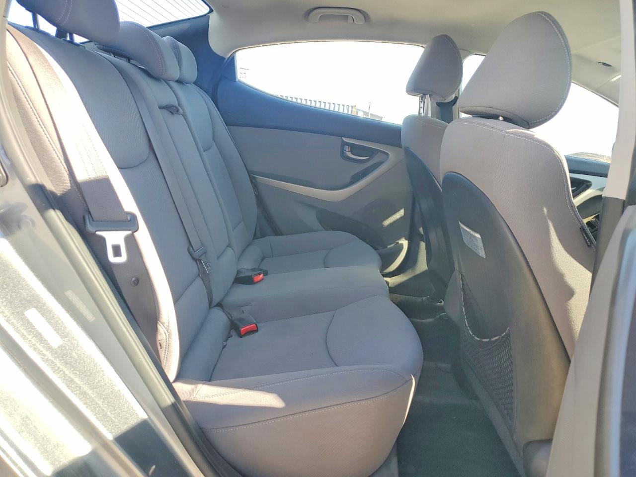 2016 HYUNDAI Elantra VIN KMHDH4AE0GU570316 photo 10