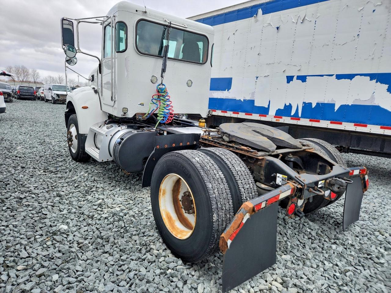 2016 PETERBILT All other VIN 1XP9AJ8X9GD340132 photo 3