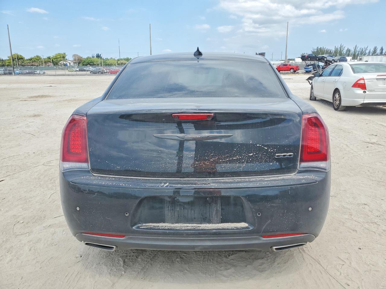 2023 CHRYSLER 300 VIN 2C3CCAAGXPH676732 photo 6