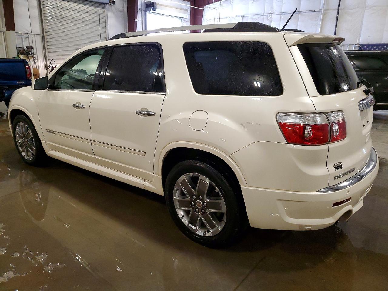 2012 GMC Acadia den VIN 1GKKVTED5CJ269394 photo 2