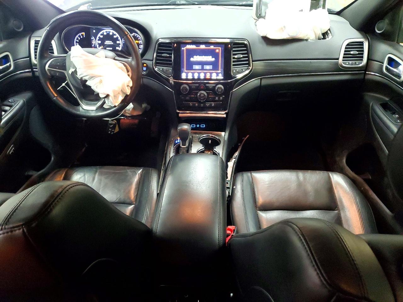 2020 Jeep Cherokee VIN 1C4RJFBG1LC350399 photo 8