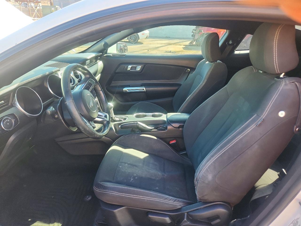 2018 Ford Mustang VIN 1FA6P8TH3J5126756 photo 7