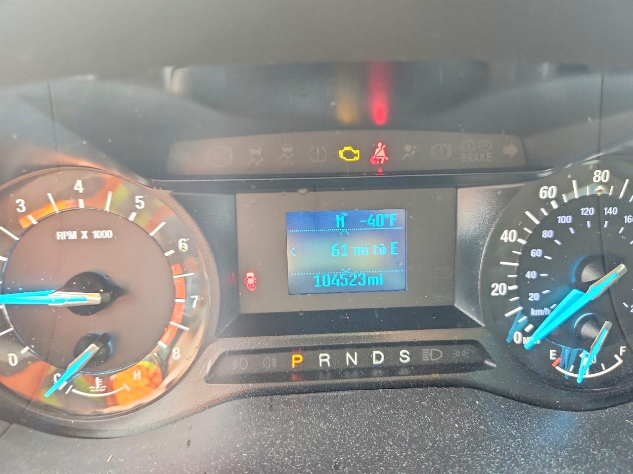 2016 Ford Fusion VIN 3FA6P0G75GR176373 photo 9