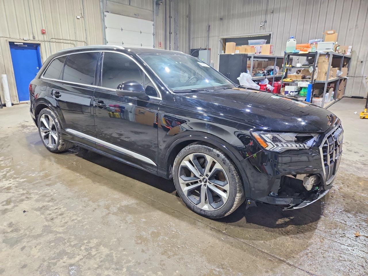 2020 Audi Q7 VIN WA1VXAF77LD006414 photo 4