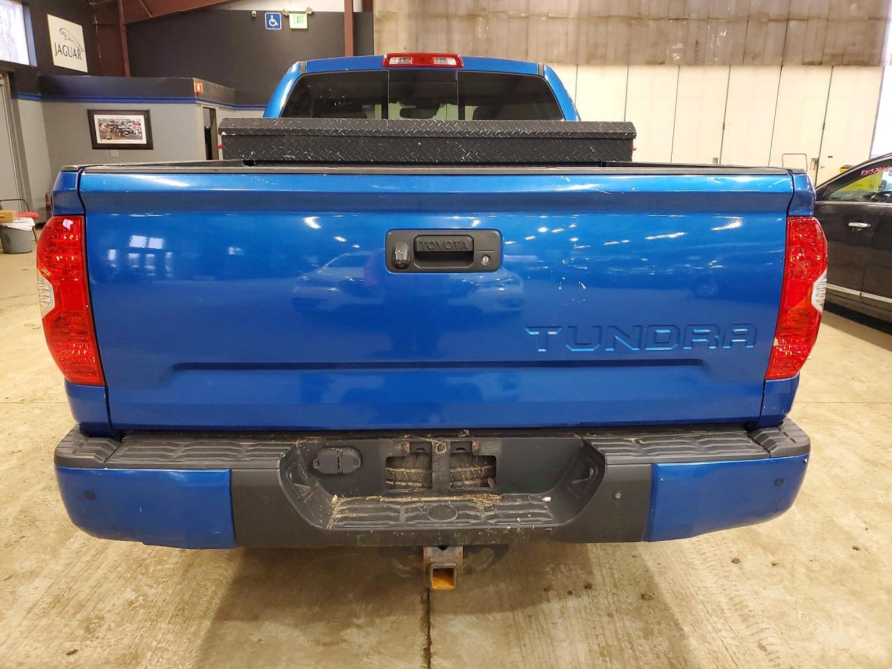 2018 TOYOTA Tundra VIN 5TFUY5F12JX760088 photo 6