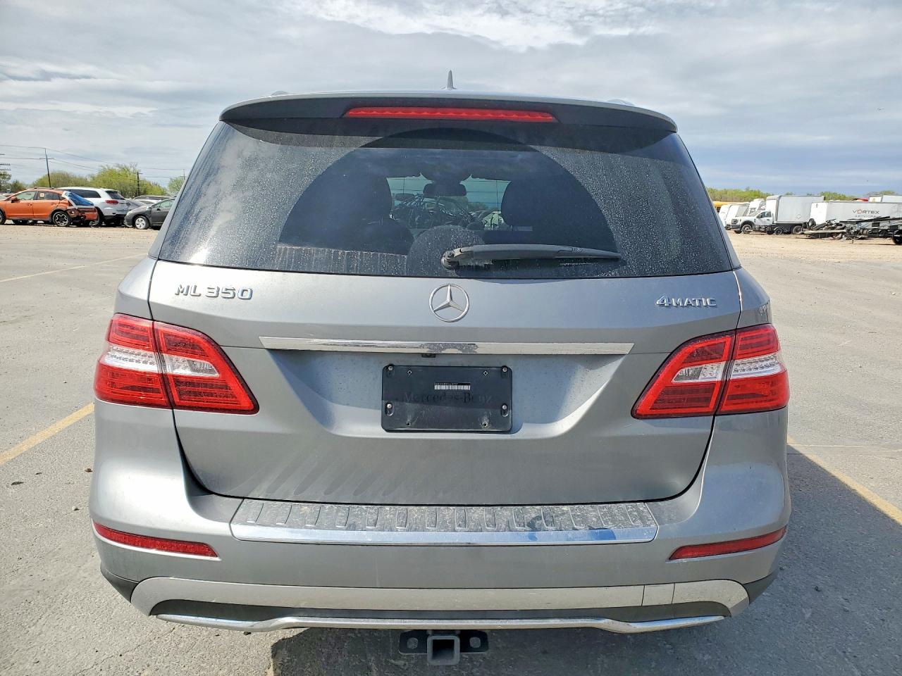 2015 Mercedes M-class VIN 4JGDA5HB5FA618737 photo 6