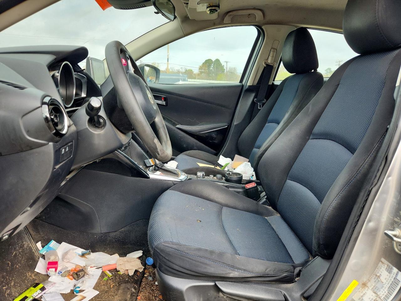 2016 Scion Ia base VIN 3MYDLBZV2GY121472 photo 7