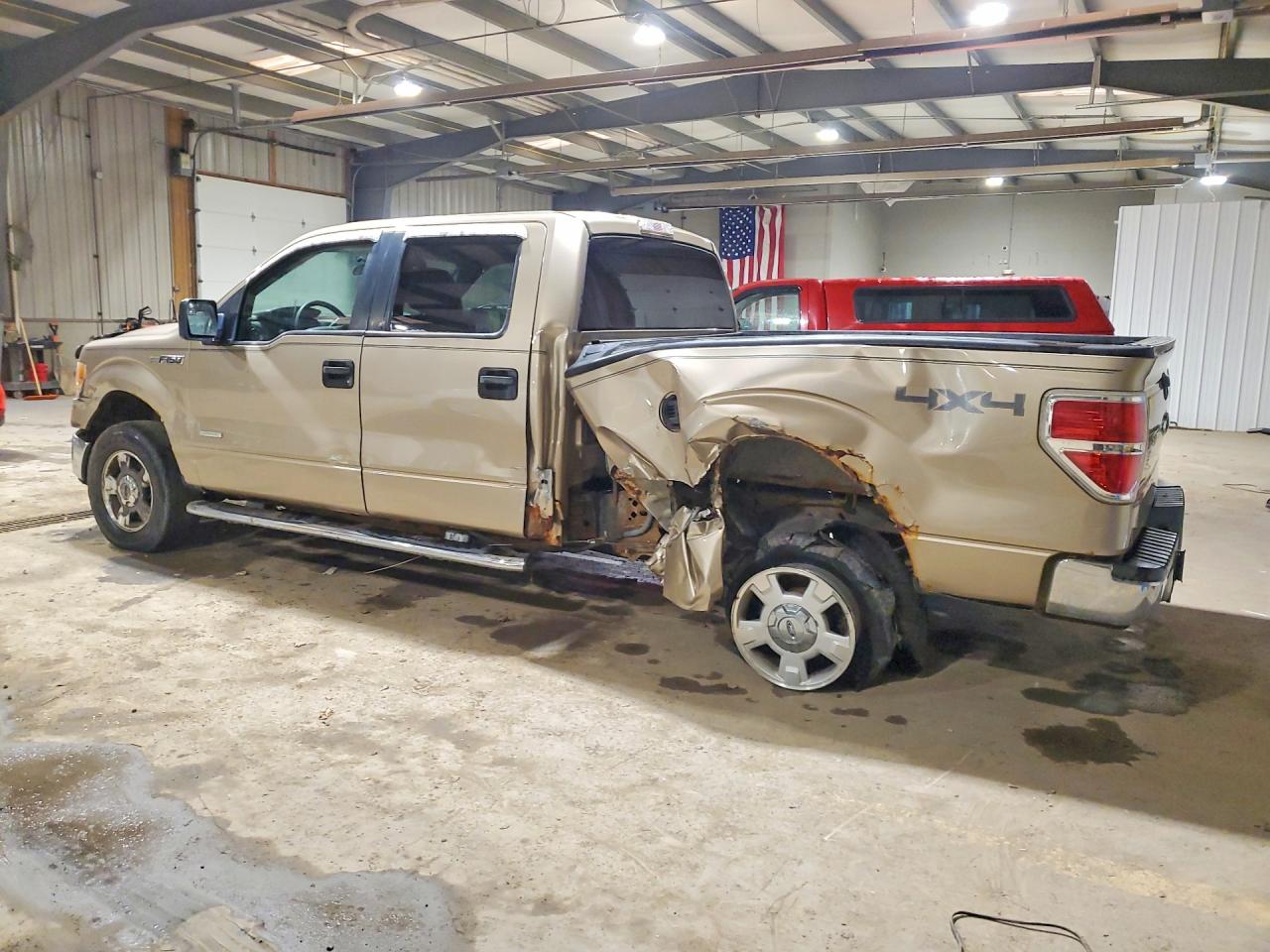 2011 Ford F150 VIN 1FTFW1ET9BFA57783 photo 2