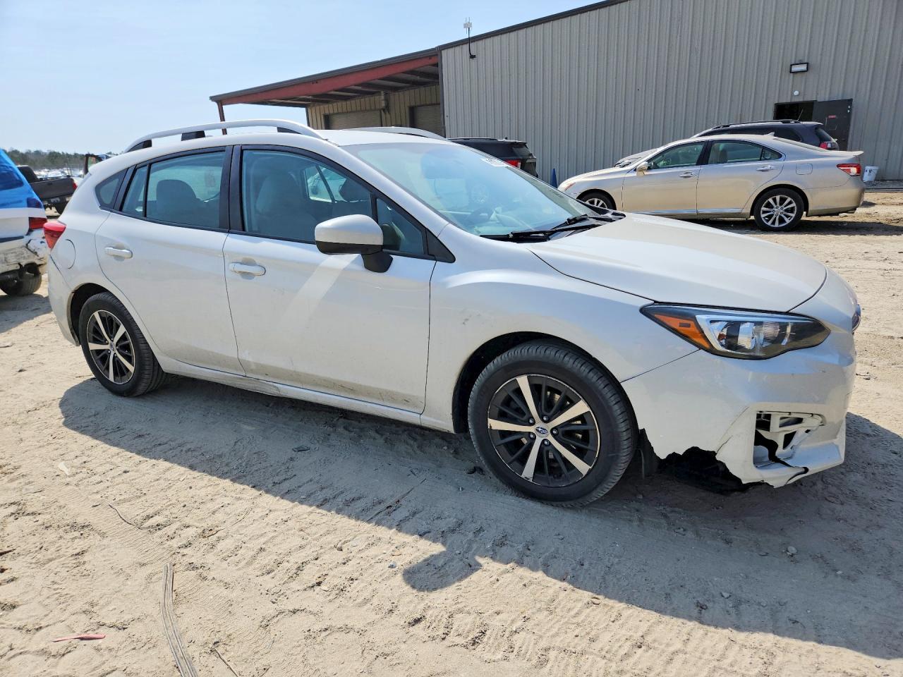 2019 Subaru Impreza VIN 4S3GTAD66K3731687 photo 4